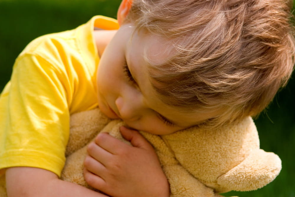 Il peluche aiuta il vostro bambino ad affrontare il mondo esterno.