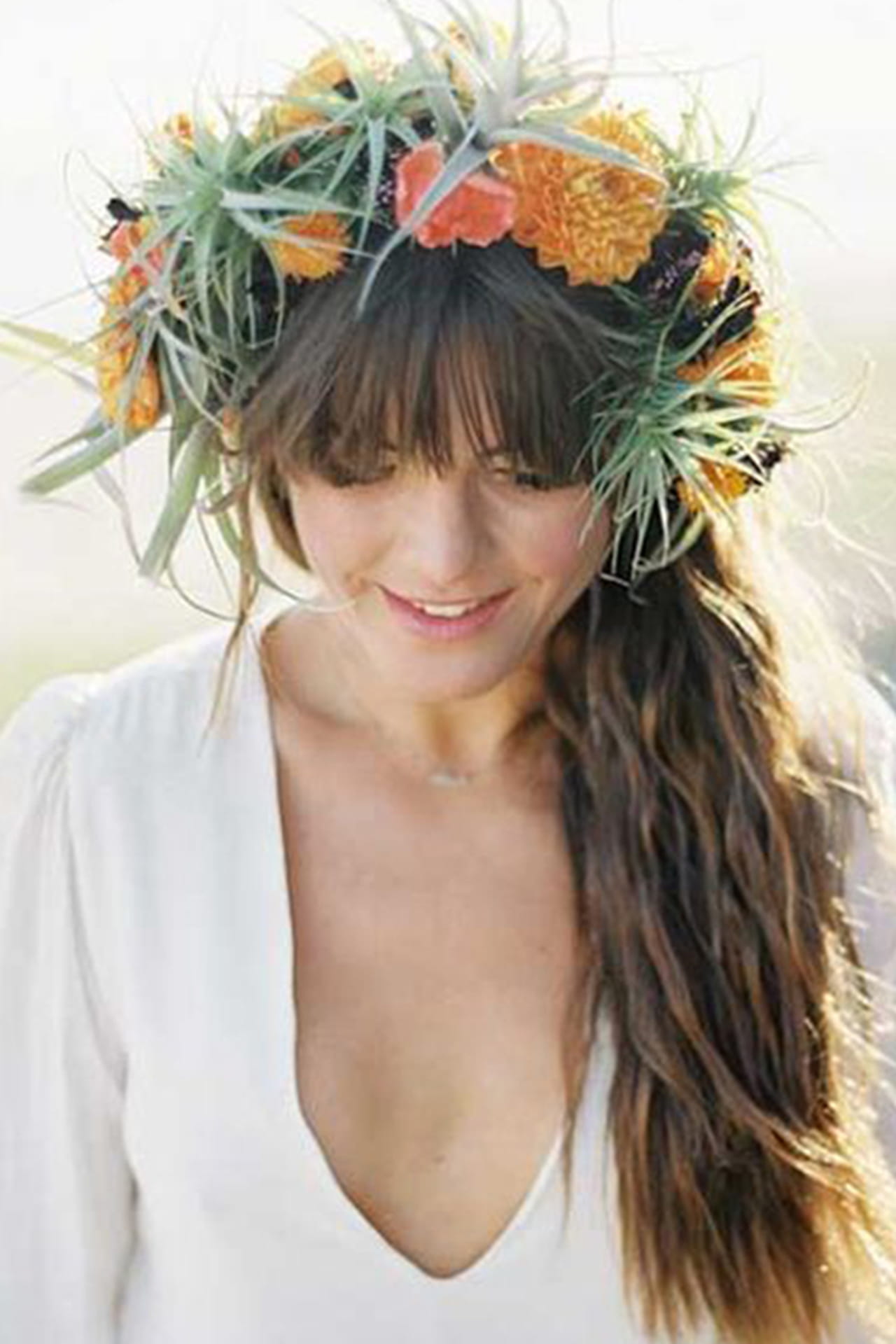 Tiara de flores confira 15 modelos para noivas