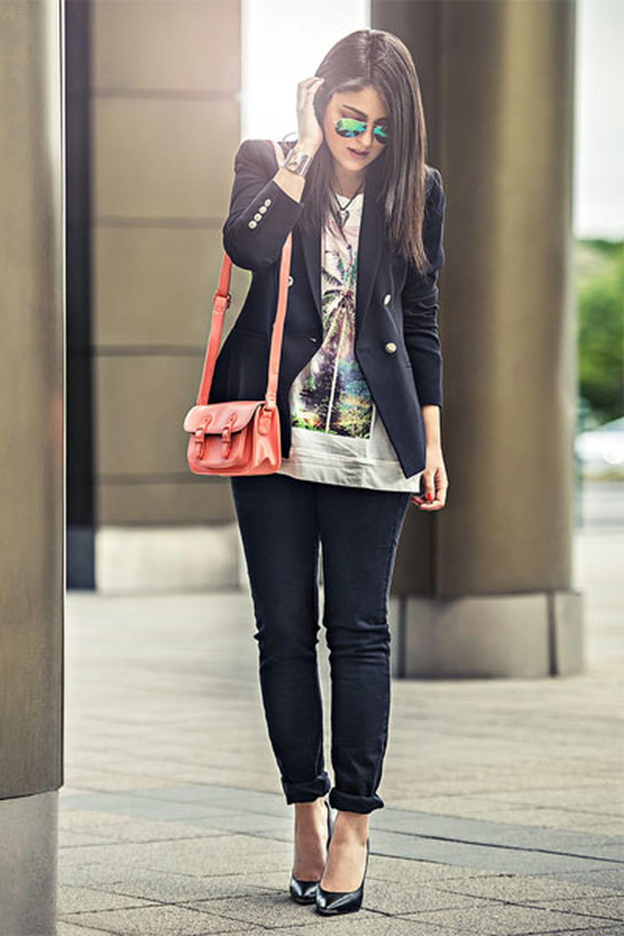 http://i-exc.ccm2.net/iex/1280/1697983122/825234.jpg