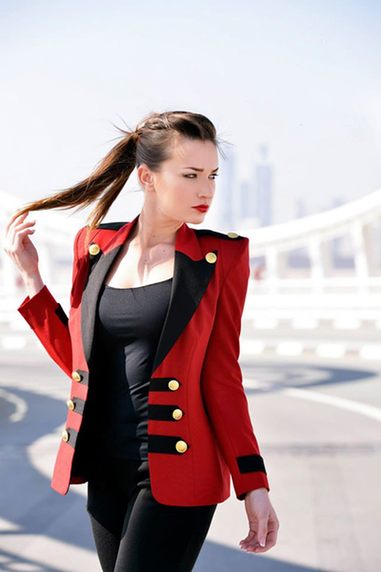 لأنوثة وأناقة لا تُقاوم! 843660