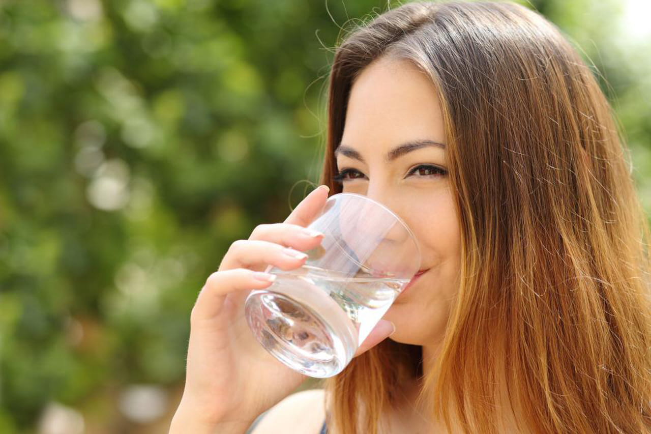 Acqua essenziale funziona? Opinioni dalla redazione