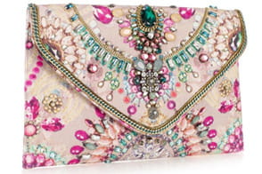 جولة على أجدد حقائب Accessorize الربيعية الملونة