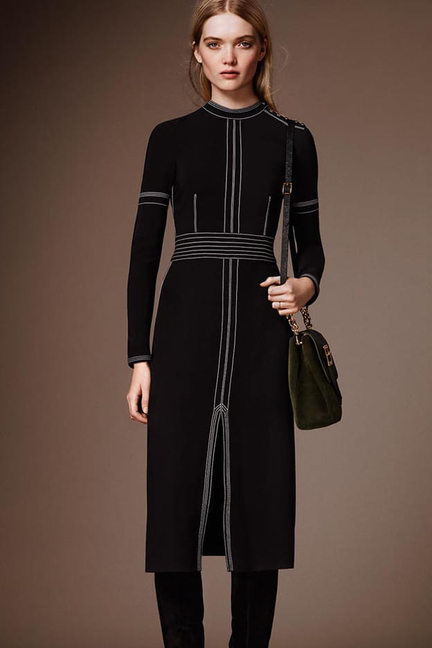 Burberry تطلق مجموعة أزياء رمضان