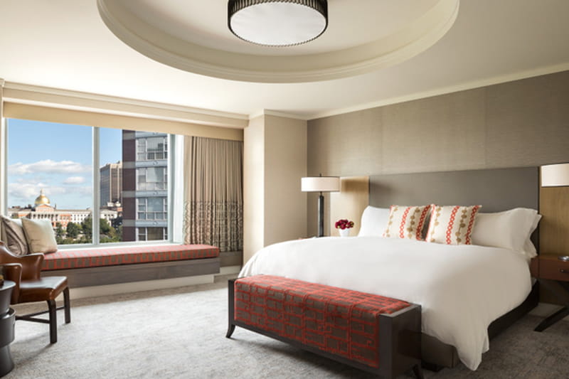 تجربة مترفة مطلّة على الحدائق مع Ritz Carlton ريتز كارلتون. تجربة مترفة مطلّة على الحدائق مع Ritz Carlton ريتز كارلتون.