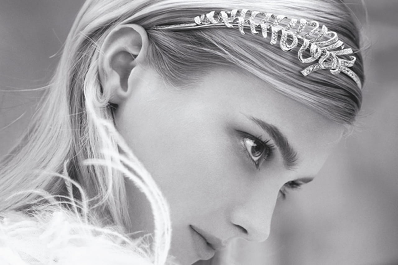 خفة الريشة في مجوهرات مفعمة بالرقي من شانيل